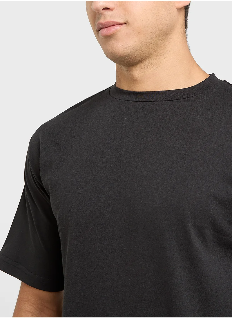 Seventy Five Graphic Oversized T-Shirt