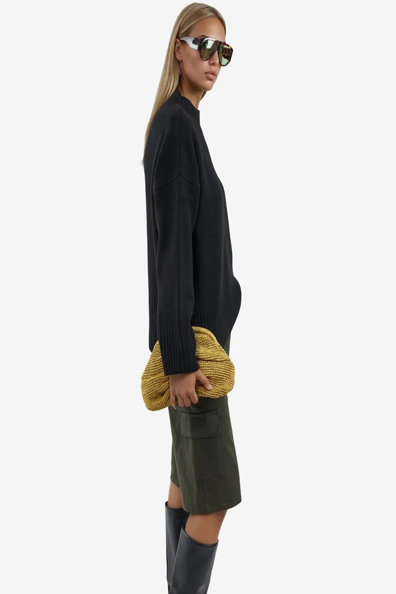 Viorna VIORNA Plain Crew Neck Sweatshirt