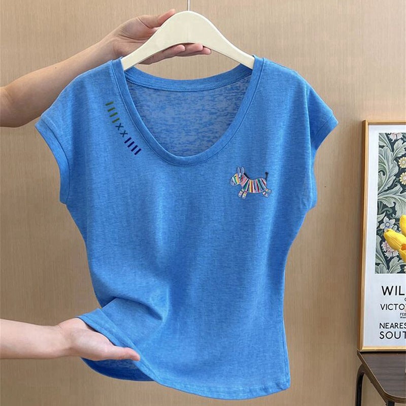 Casual Short Sleeve T-Shirt with Zebra Embroidery, Fashion Crew Neck Loose Tee, Daily Casual Comfortable Top for Women - Image 1
