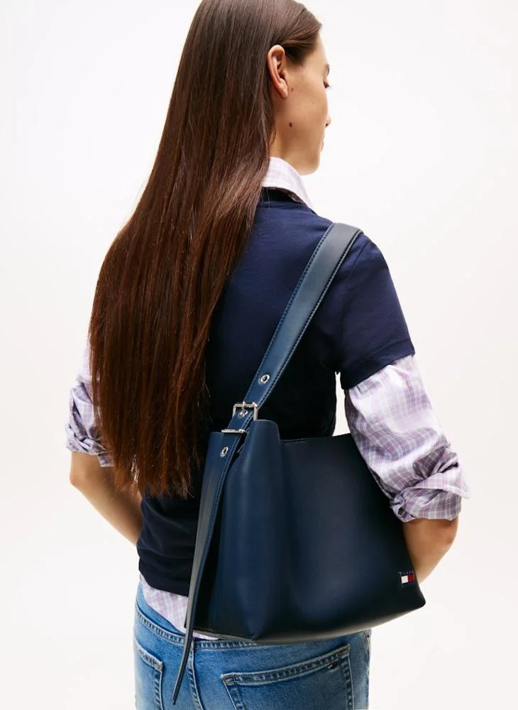 تومي جينز Logo Plaque Hobo Bag