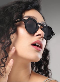 Haute Sauce Polarized Full Rim Round Sunglasses For Women  - Image 4
