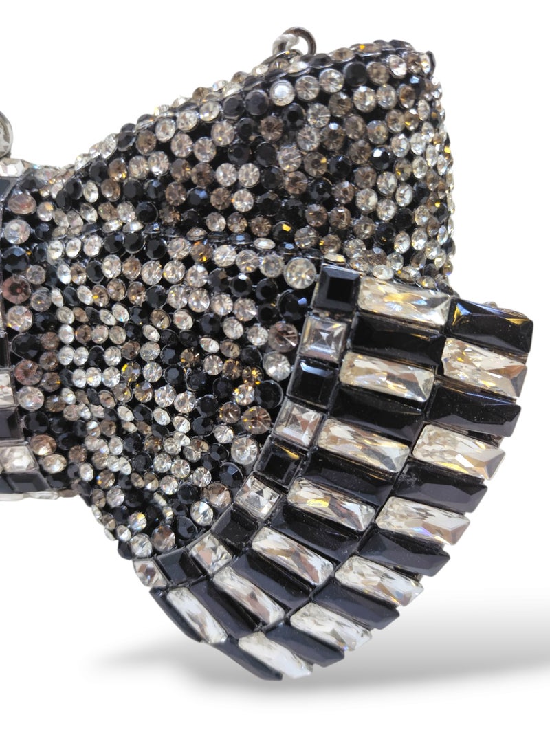 أركاد حقيبة كلاتش نسائية فاخرة من أركاد بشكل فيونكة مزينة بالكريستال للسهرات والحفلات مع سلسلة – أسود وفضي - Image 5