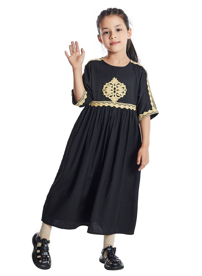 إسكدنيا Girl's Mid Sleeve Maxi Long Dress With Lace Black  - Image 1