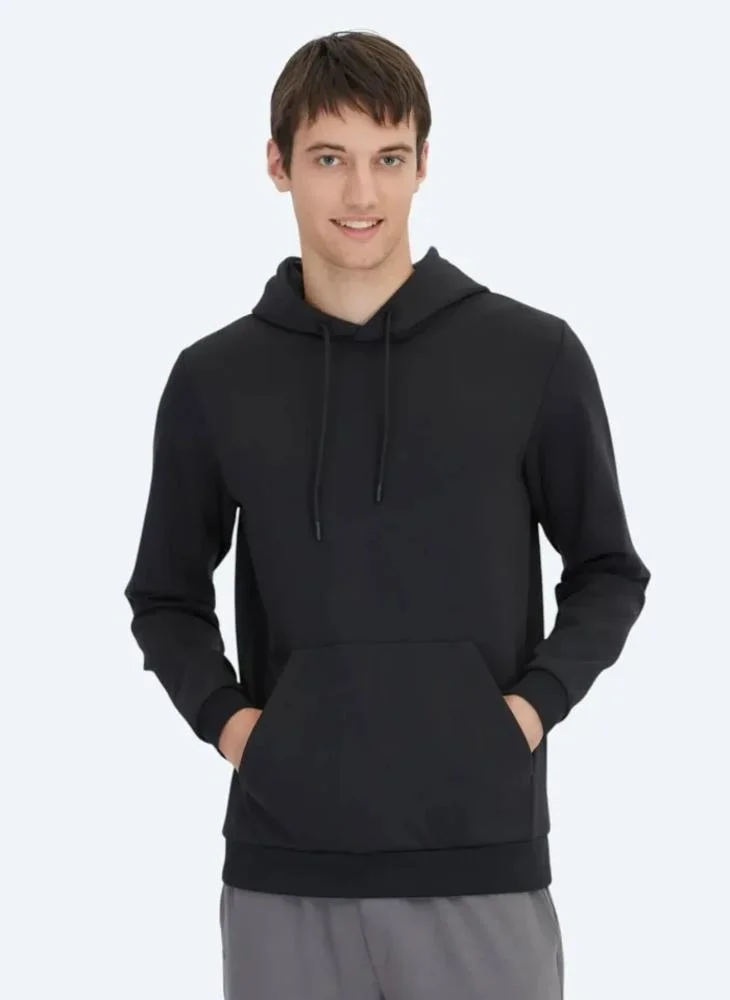 كيب سترة سوداء بغطاء للرأس