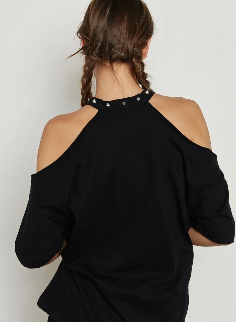 FOREVER 21 Cold Shoulder Top