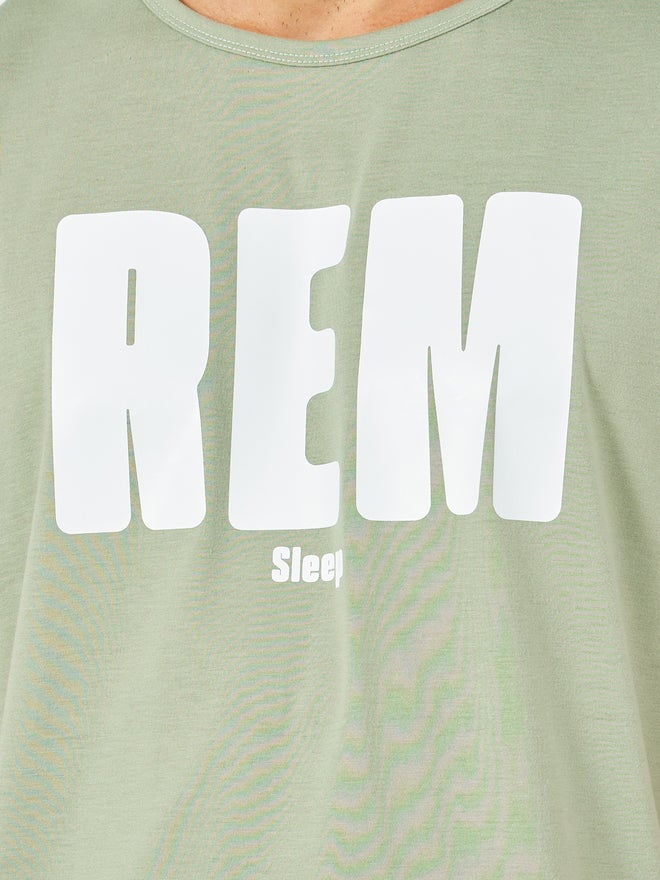 Styli Styli Unwind Slogan Printed T-Shirt and Solid Shorts Set  - Image 3