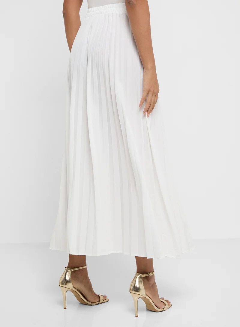 Khizana Pleated Skirt