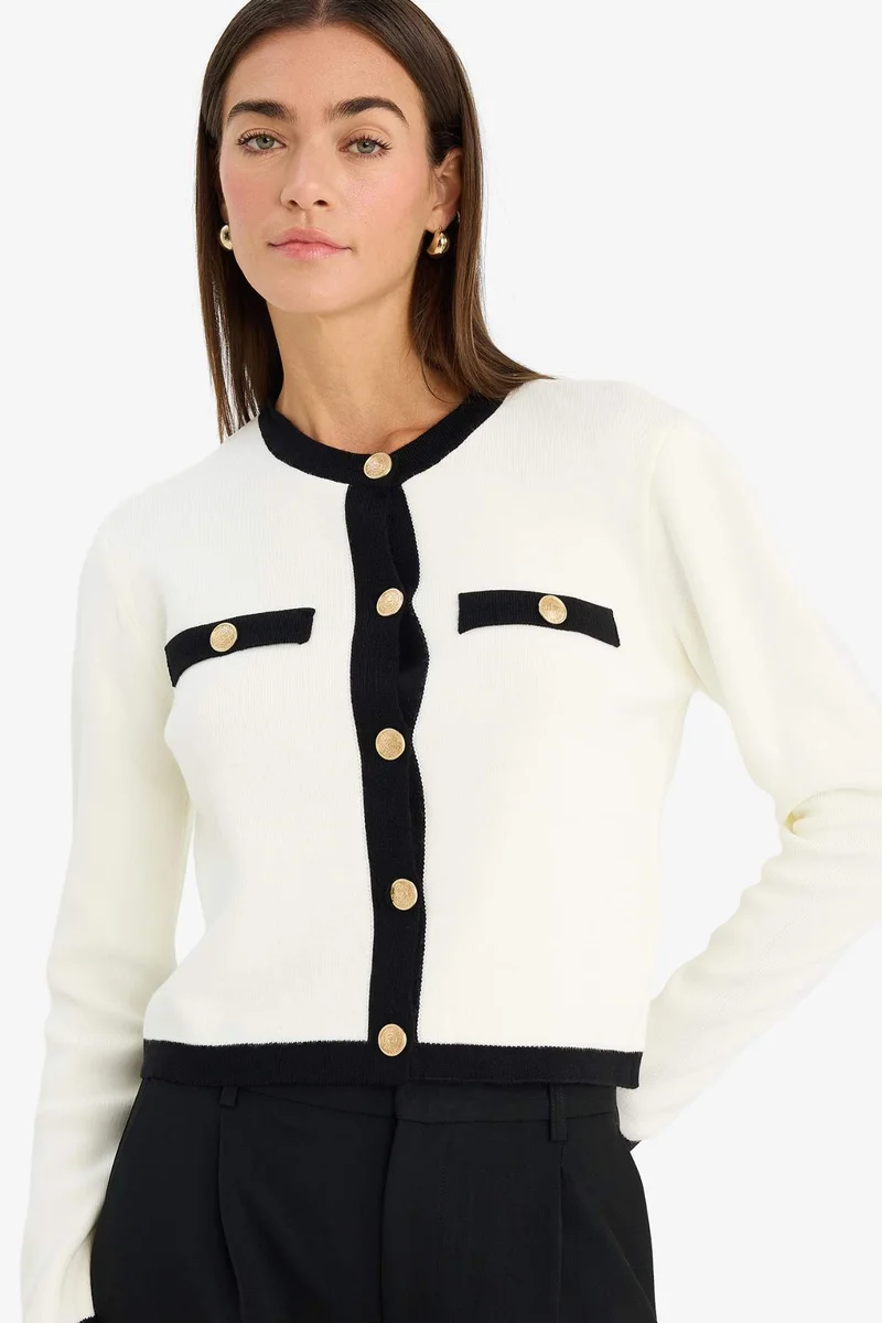 ديفاكتو Regular Fit Crew Neck Knitwear Cardigan