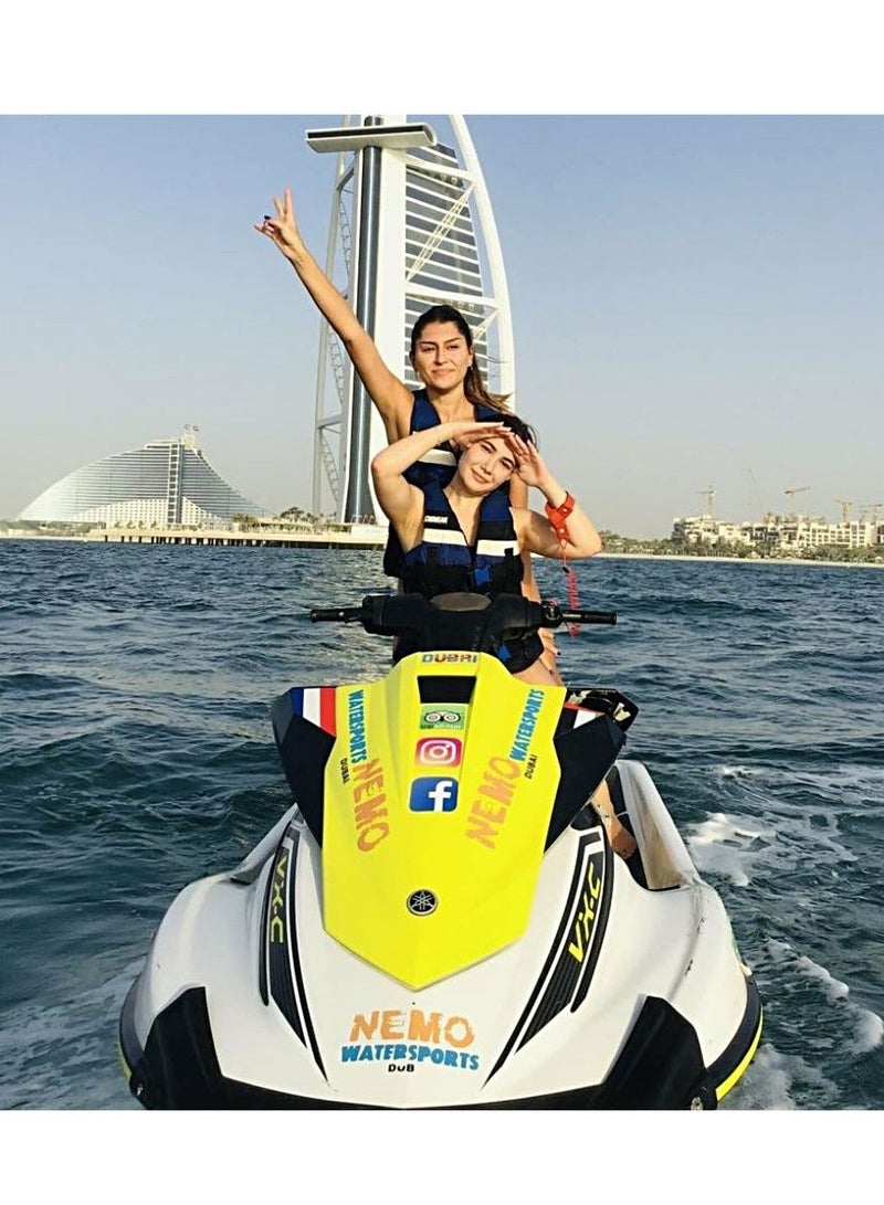 Wondergifts Jet Ski Experience for Two with One Free Ice Cream | 30-Minute Watersports Gift in Dubai | Birthday Gift For Women | Valentine's Day Gift For Her - Image 4
