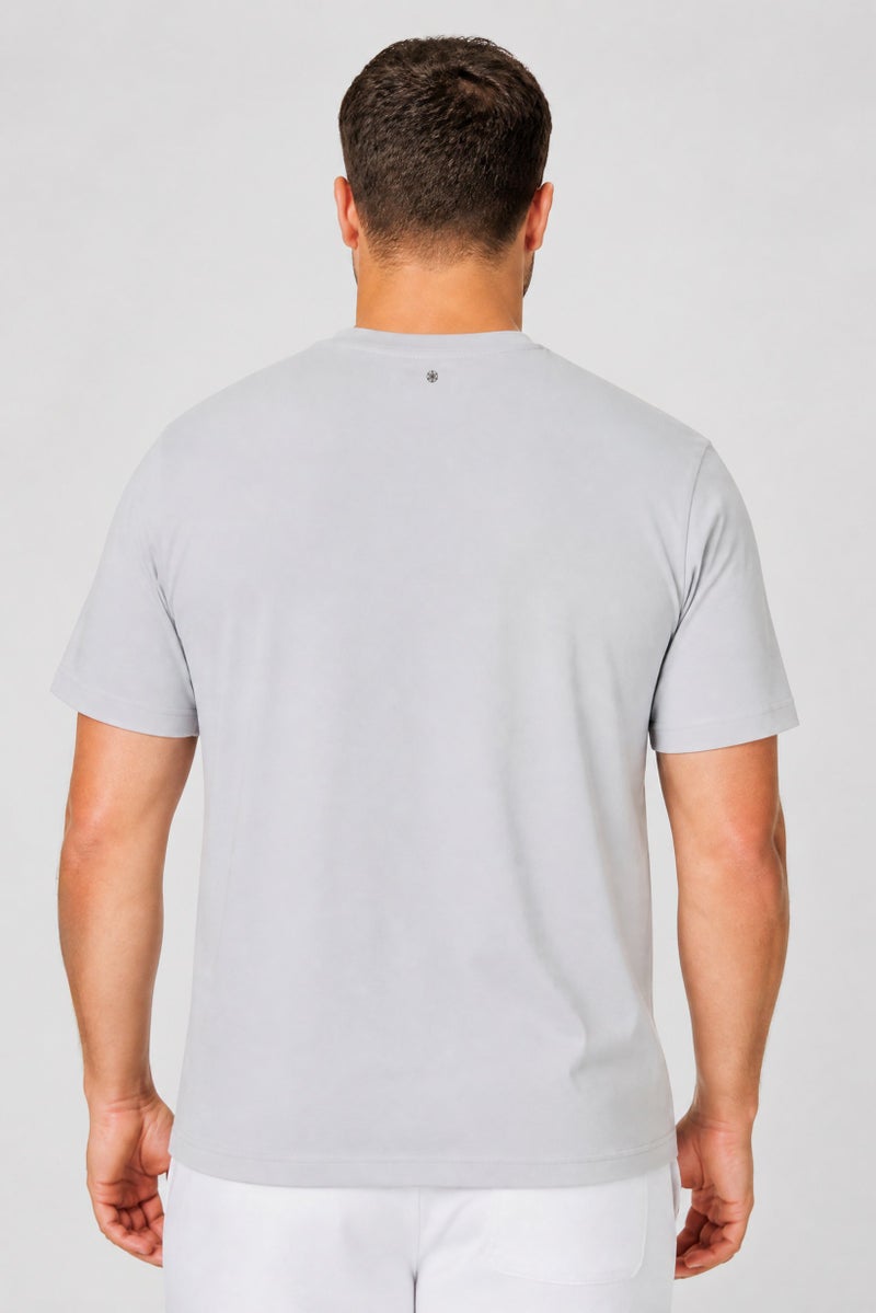 Gaiam Men Sportswear Fit Short Sleeve Training T-shirt, Light Grey - Image 3