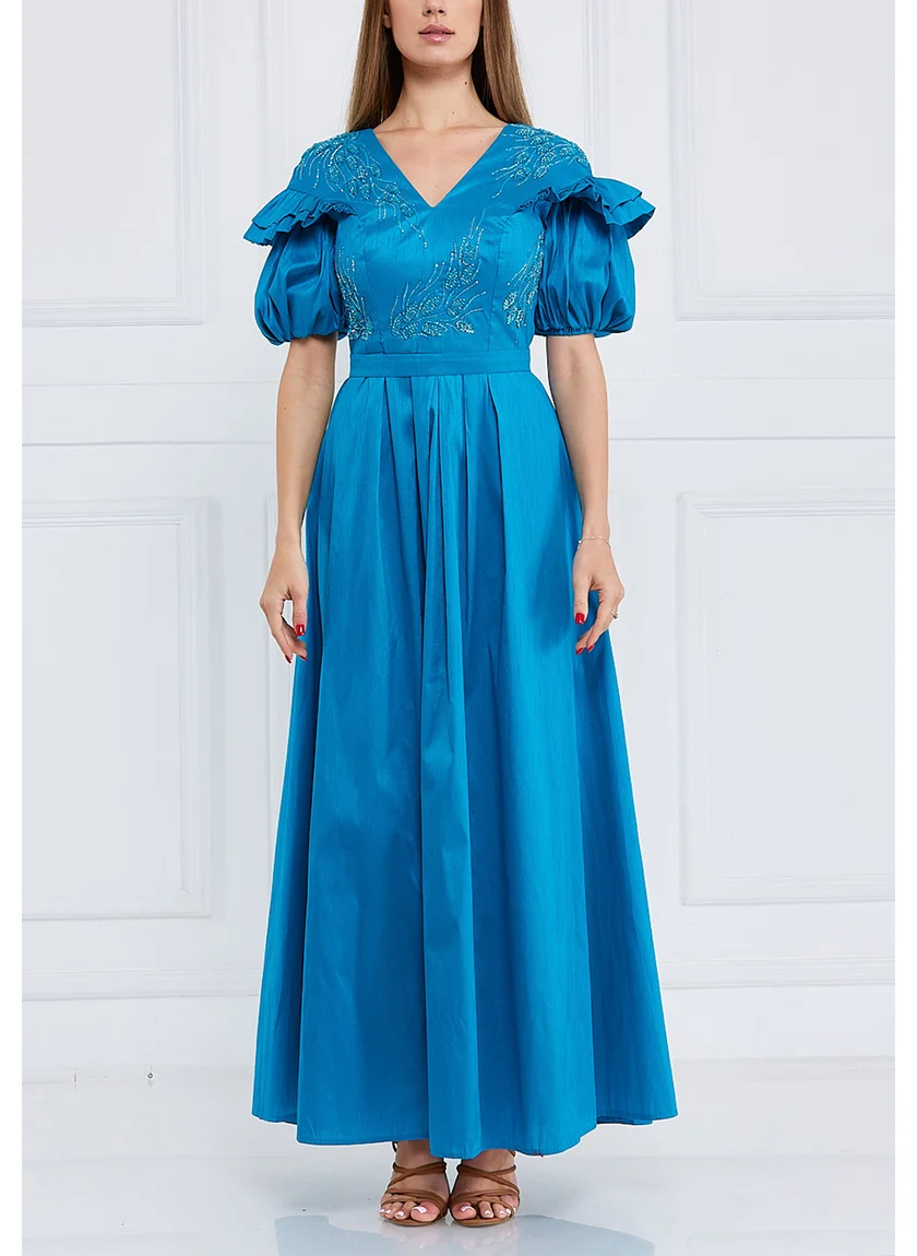 امري Stunning Embroidered Long Dress With V-Neckline And Puff Sleeves