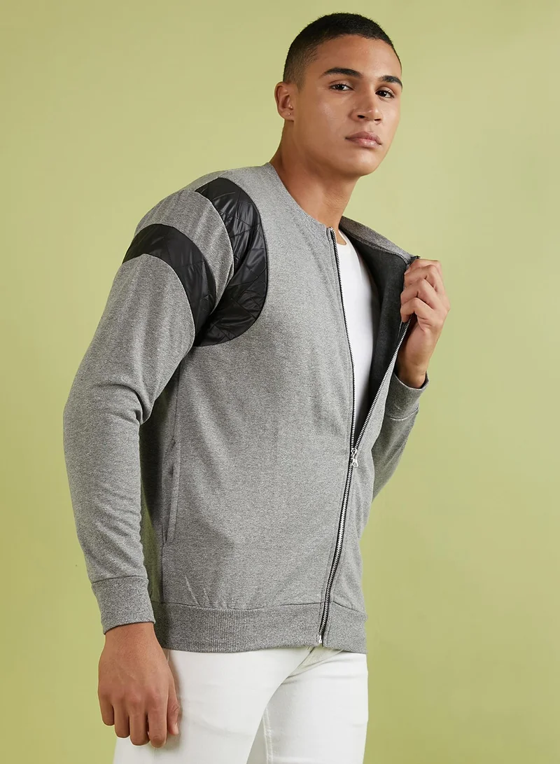 Campus Sutra Men's Light Grey Zip-Front Jacket With Contrast Detail