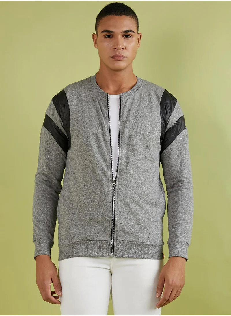 Campus Sutra Men's Light Grey Zip-Front Jacket With Contrast Detail