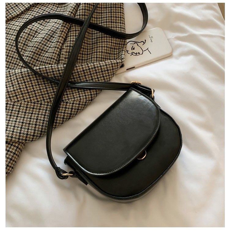 Women's Saddle Crossbody Bag Ethnic Style - Image 3