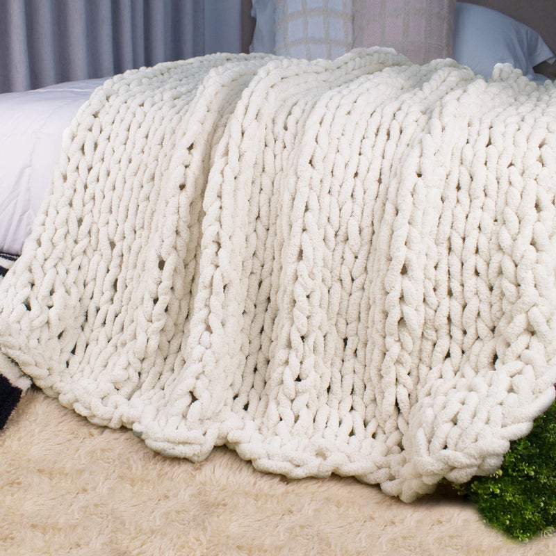 Carriediosa Carriediosa Chunky Knit Throw Blanket 50 X 60 100 Hand Made Large Chenille Loop Yarn Soft Fluffy Throws for Couch Sofa Bed Big Crochet Cozy Heavy Thick Cable Woven Blankets Cream White 