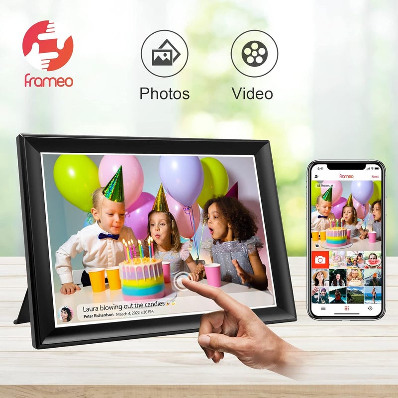 إطار الصور الرقمي الذكي FRAMEO بسعة 64 جيجابايت وشاشة 10.5 بوصة IPS LCD تعمل باللمس بدقة 1920x1280 FHD، دوران تلقائي، سعة تخزين 64 جيجابايت، يدعم بطاقة SD ومحرك USB، شارك اللحظات فورًا عبر تطبيق Frameo من أي مكان - Image 3