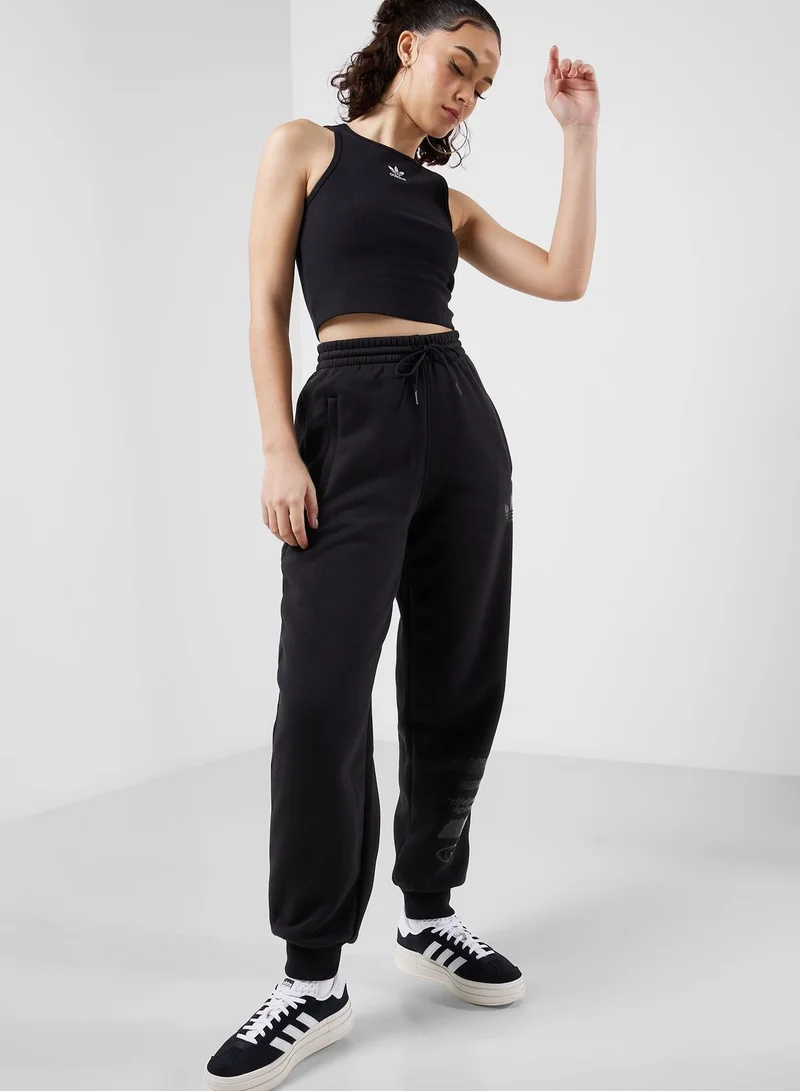 adidas Originals Essential Logo Joggers