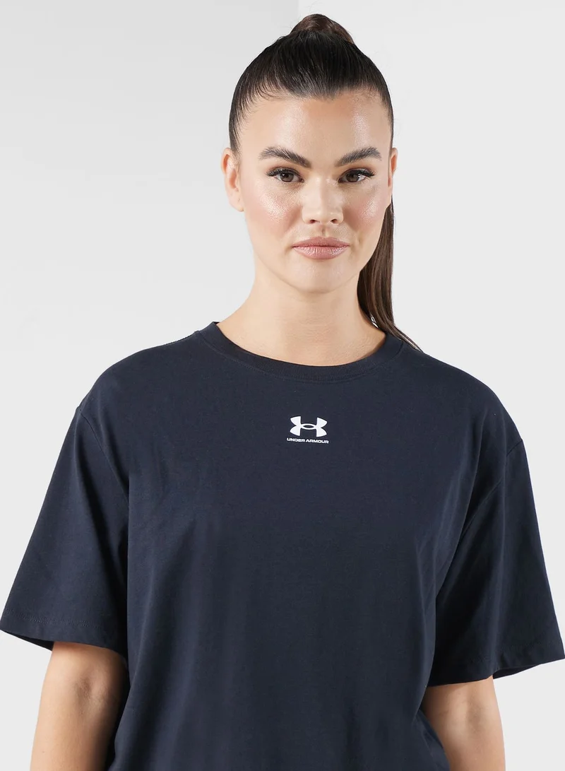UNDER ARMOUR Essential Oversize Short Sleeve T-shirt