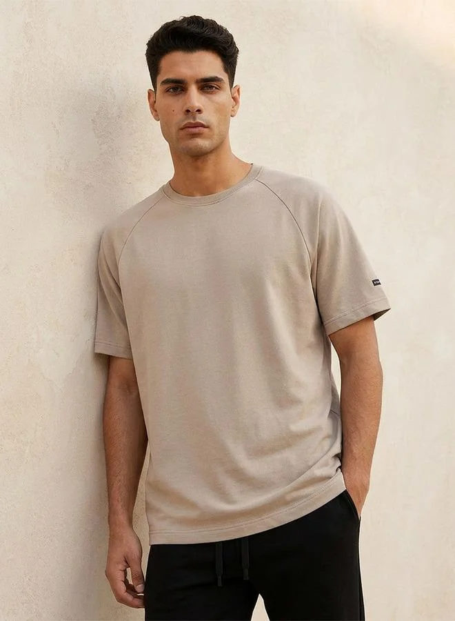 Love Pangolin Love Pangolin Raglan Sleeves Oversized T shirt