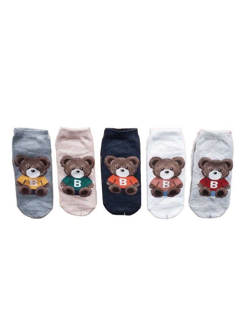 SMARTEDGE children's socks featuring a bear print—suitable for both girls and boys. These trendy, unique socks come in a pack of 6 pairs with stylish, distinctive, and varied colors.