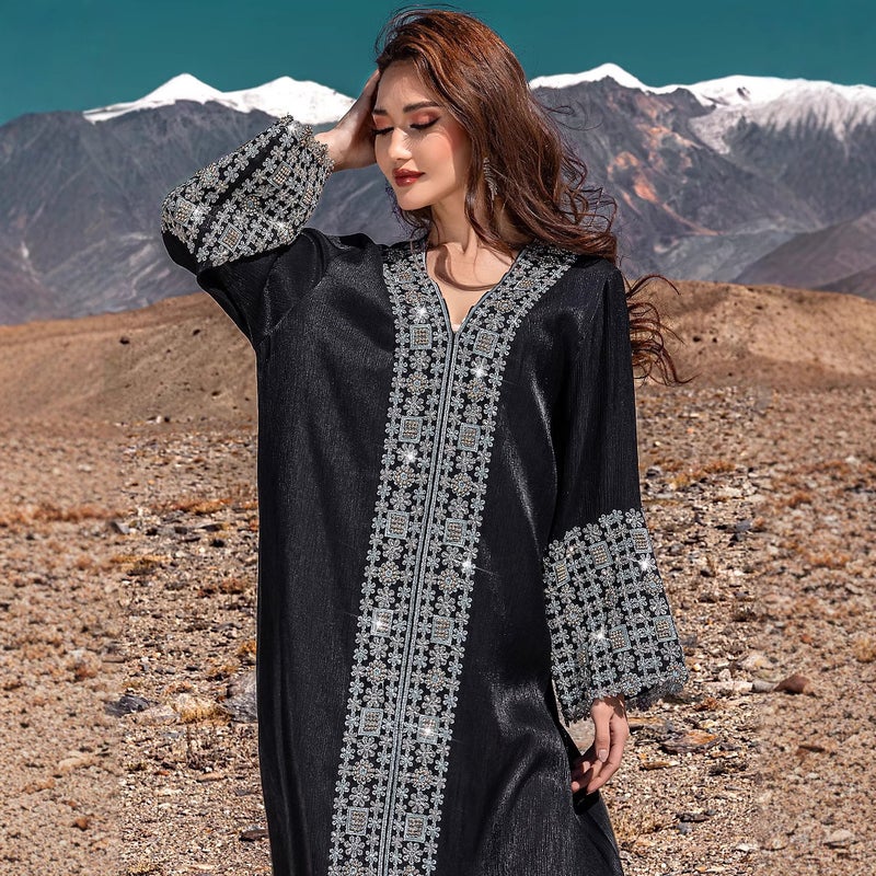 فستان أنيق بياقة V مع تطريز فاخر BA5225 - Image 2