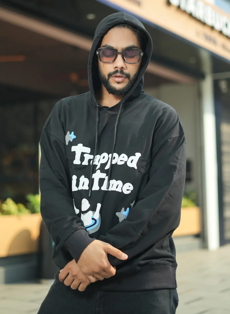 مانياك Maniac Mens Printed Hooded Neck Fullsleeve Black and White Cotton Sweatshirt