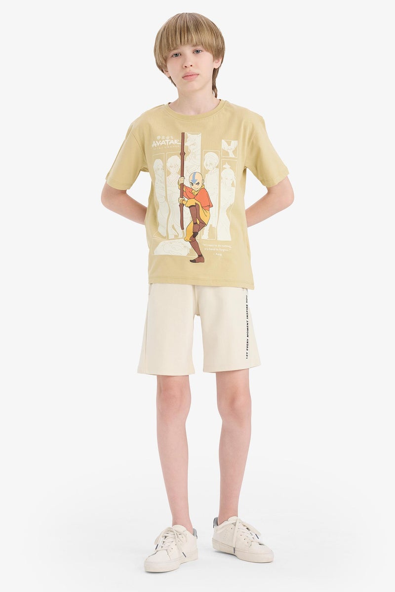 ديفاكتو شورت بطبعة شعار - Image 2