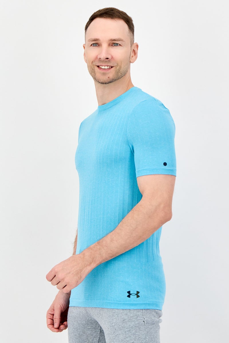 UNDER ARMOUR تي شيرت رياضي للرجال بأكمام قصيرة مناسب في الهواء الطلق، أزرق سماوي - Image 4