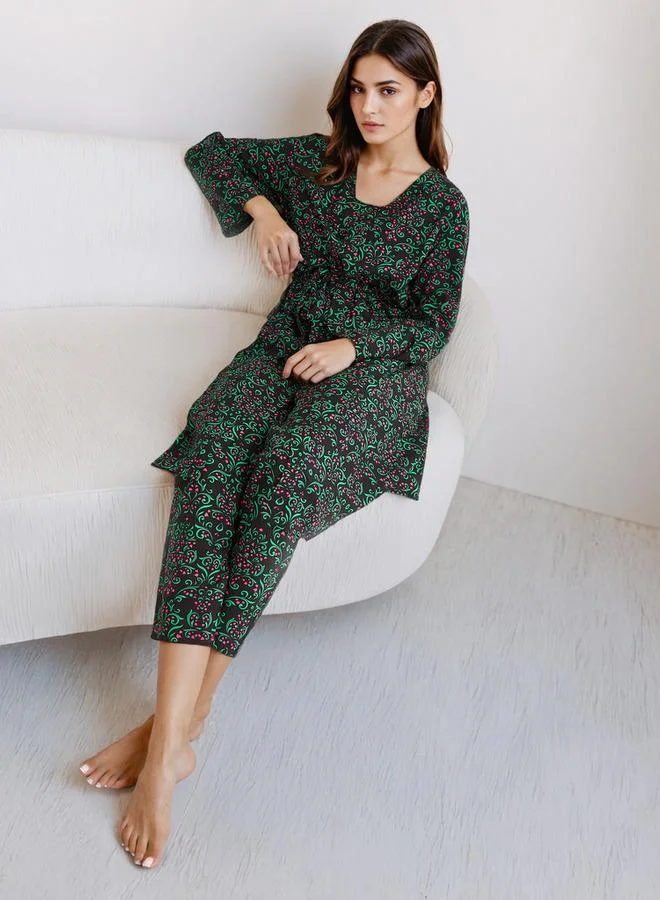 سبلاش فيڤ طقم بيجامة بلوزة بلا أكمام وبنطلون