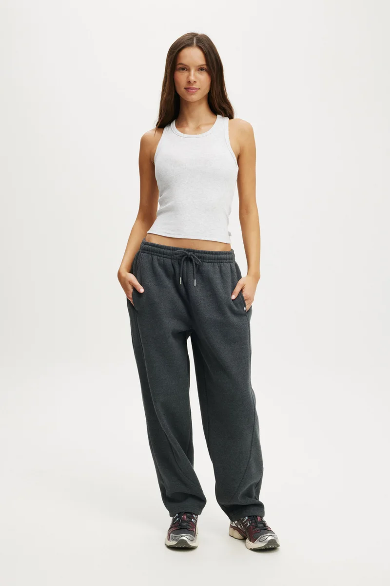 بودي Plush Essential Barrel Sweatpant
