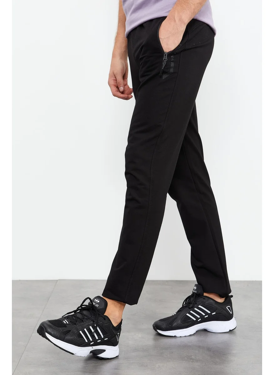 تومي لايف Black Men's Zipper Pocket Standard Fit Classic Leg Tracksuit Bottom-84744