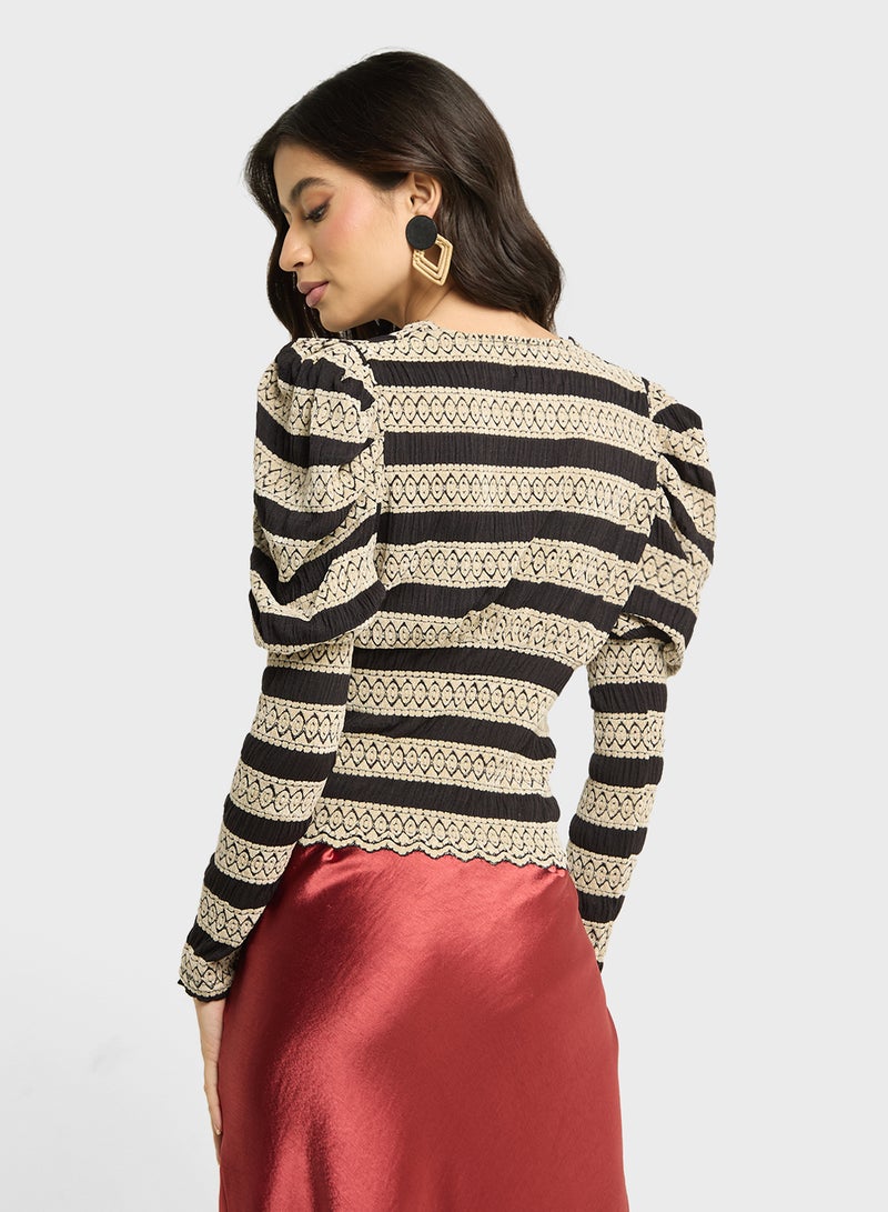 ايلا بلوزة بلونين بياقة ملتفة - Image 2