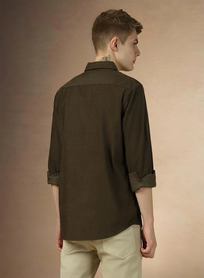 Dennis Lingo Men's Olive 100% Cotton Solid Button Down Relaxed Fit Shirt