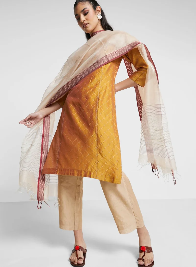 Fabindia Lace  Detail Dupatta