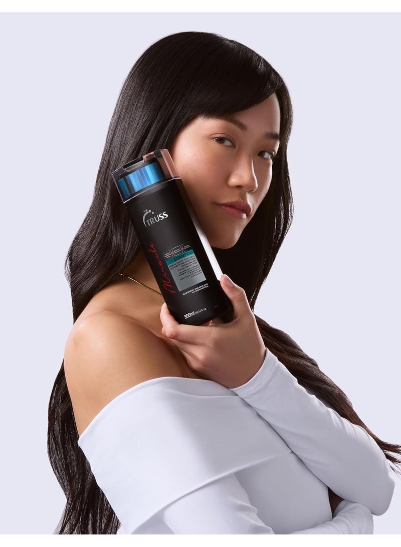 تروس شامبو تروس المعجزة | مزيج البروتين والزيت للشعر التالف | يعيد بناء الشعر ويلمعه ونعومته|حماية من الأشعة فوق البنفسجية واللون|مقاوم للتجعد وقفل الرطوبة|شامبو يومي لجميع أنواع الشعر| 300 مل/10.14 أونصة سائلة - Image 5