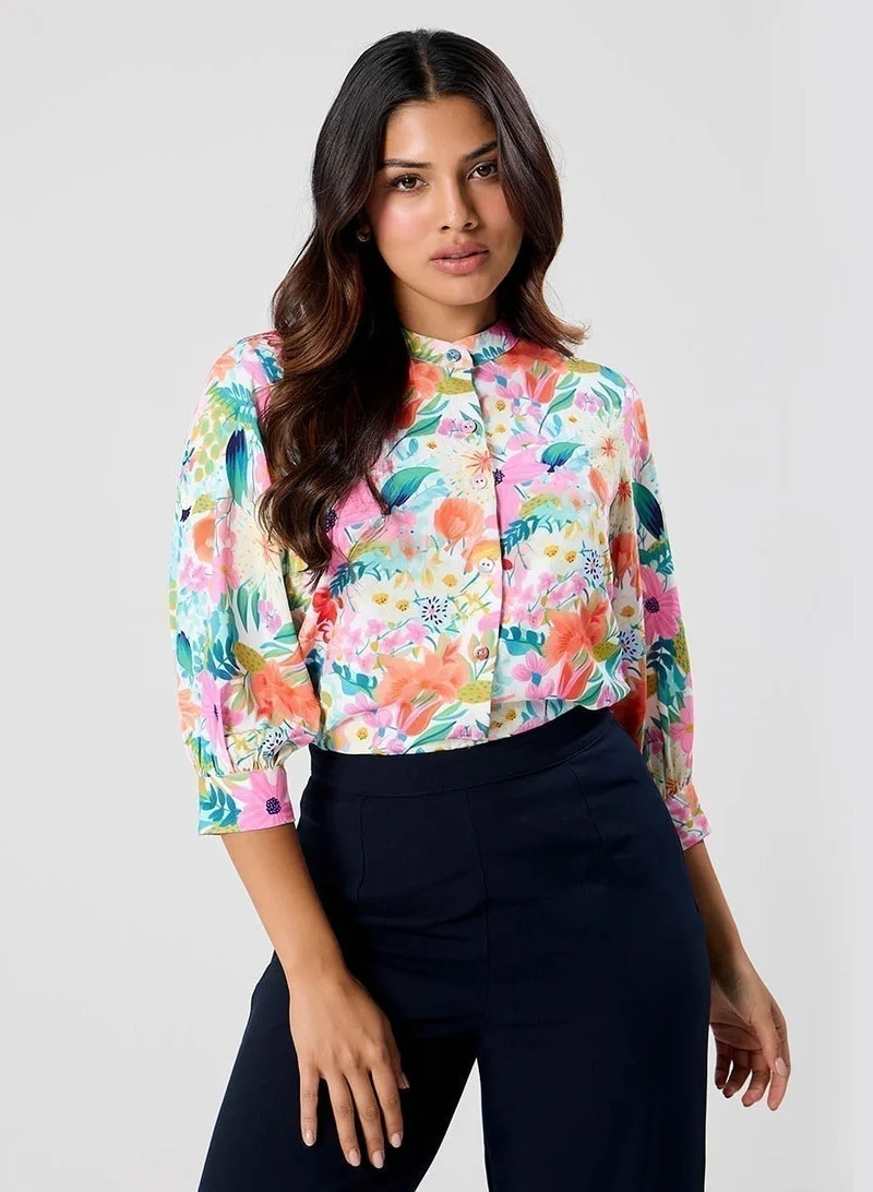 Zigzag Split Collar Cuffed Sleeve Printed Top