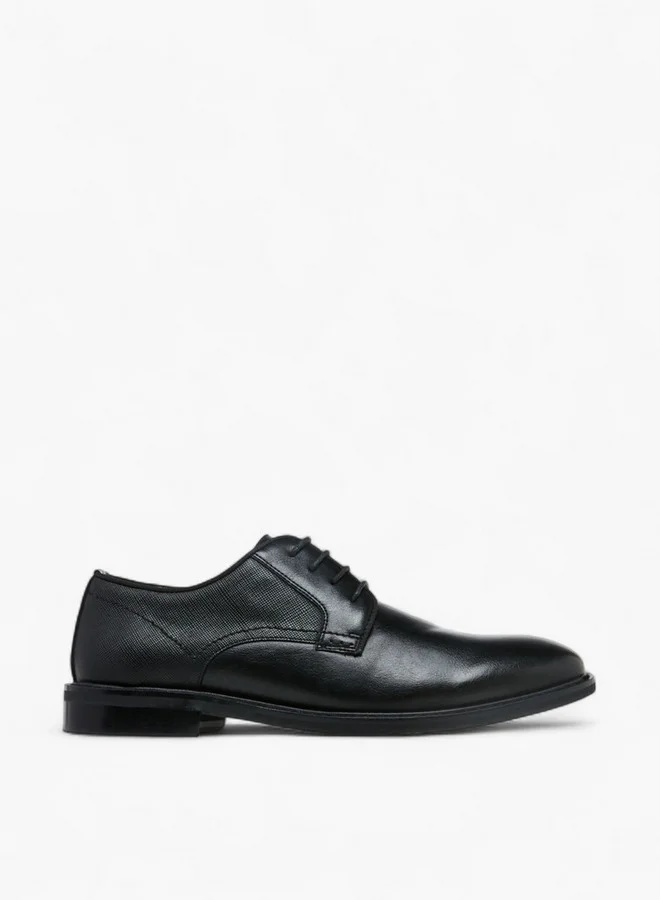 دوتشيني Men's Solid Lace-Up Derby Shoes
