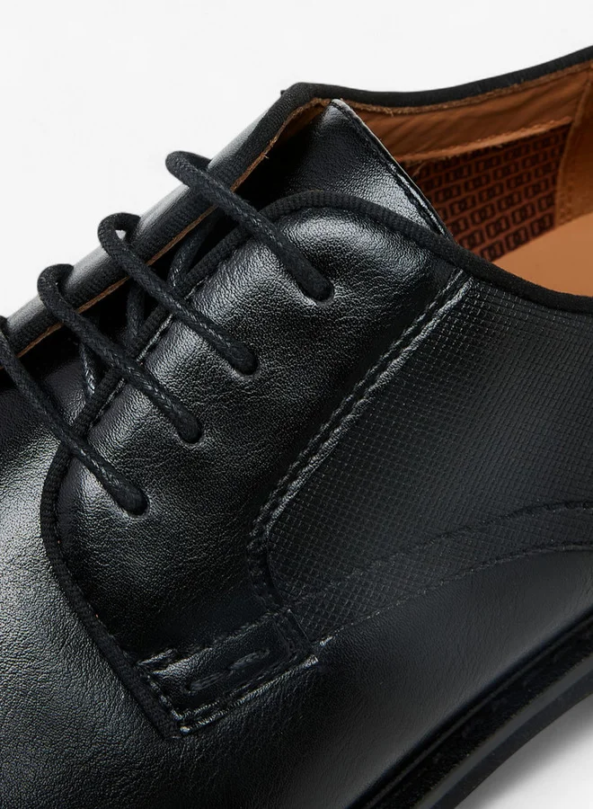 دوتشيني Men's Solid Lace-Up Derby Shoes