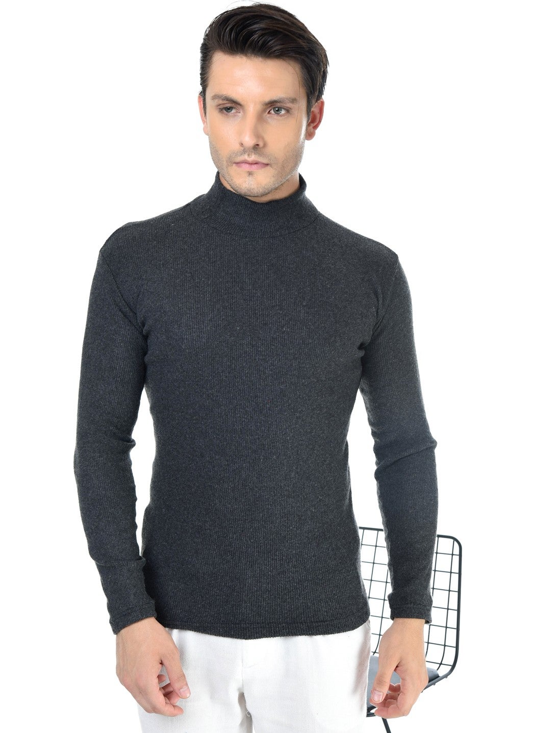 Belifanti Collection سويت شيرت للرجال بنمط نص تريكو مدخن ضيق  - Image 1