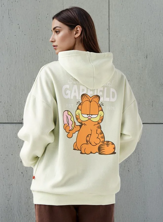 اس بي كاركترز هودي واسع بطبعة غارفيلد