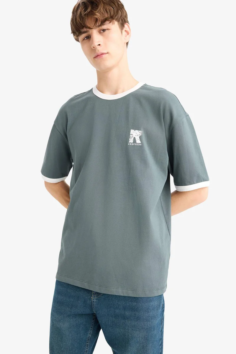 Defacto Boxy Fit Crew Neck Short Sleeve T-Shirt