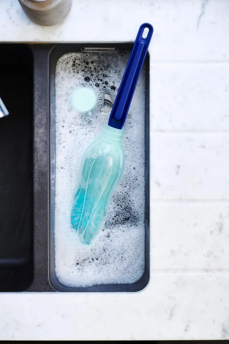 توبروير Eco Bottle Drinker Cleaning Brush Navy Blue
