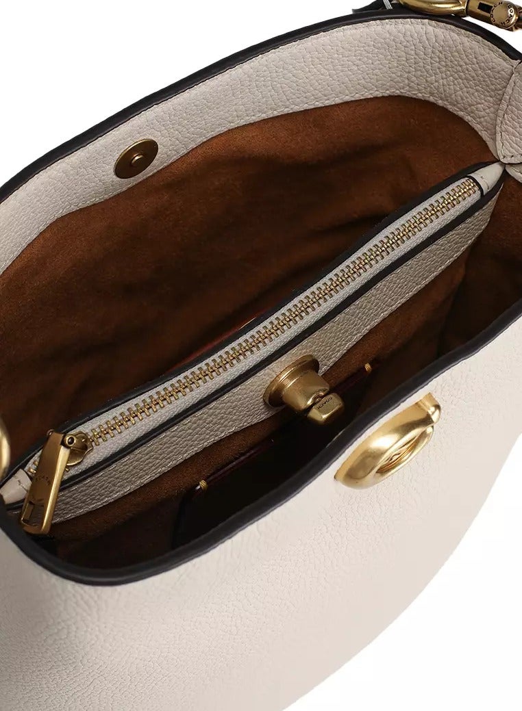 كوتش اوت ليت حقيبة دلو ناعمة من COACH Willow مقاس 19 - Image 5