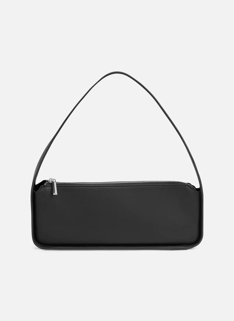 Lichi Baguette bag with wide strap