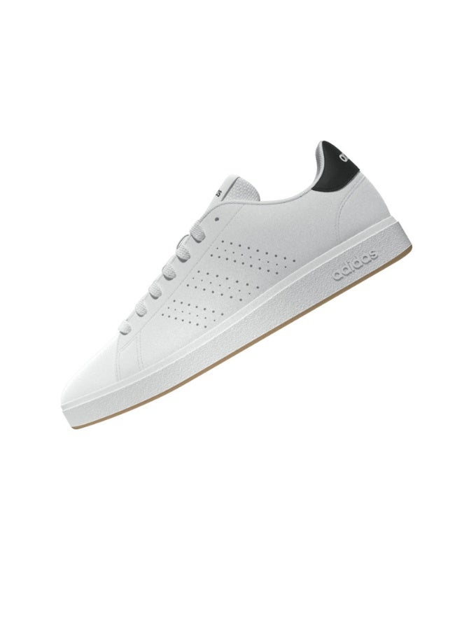 اديداس أحذية رياضية رجالية بيضاء   . - Image 4