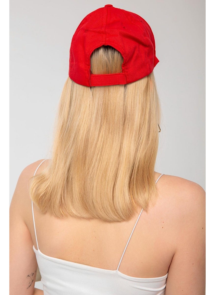 Saria Moda - Saria Fashion White Cap with Stones - Image 1