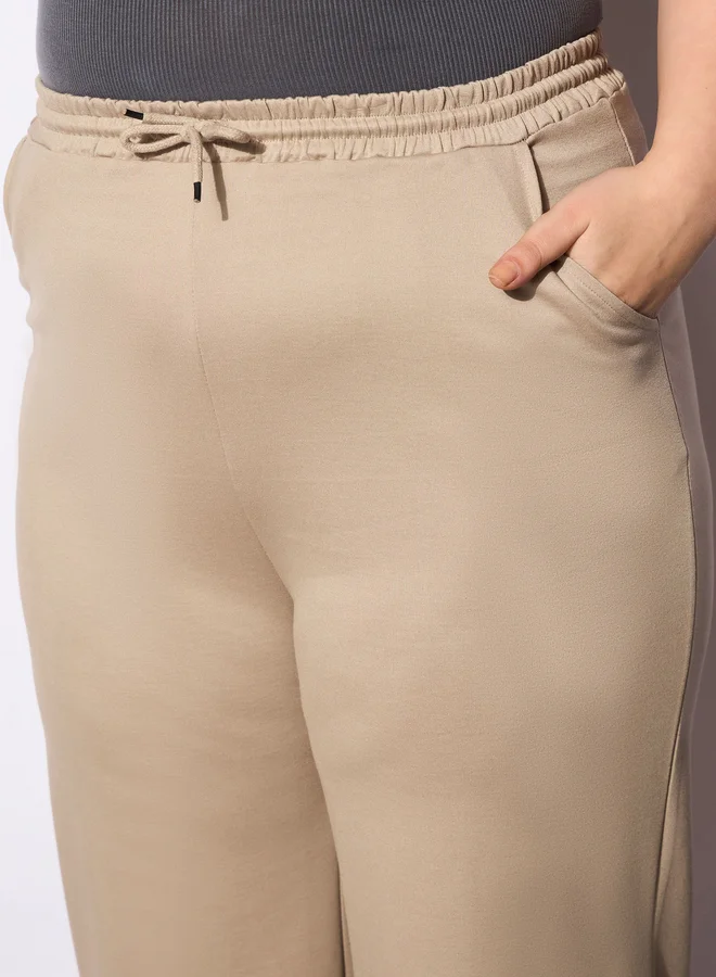 SASSAFRAS Plus Size Regular Fit Pants with Drawstring