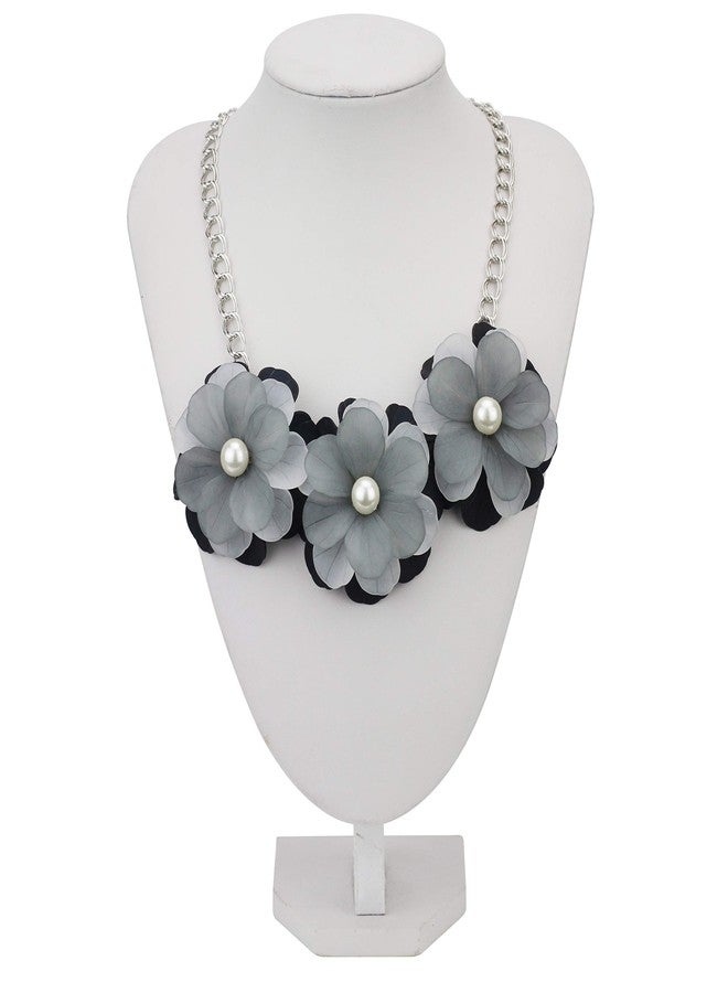 بوكار قلادة بوكار المصنوعة يدويًا من الأكريليك، قلادة على شكل زهرة، قلادة تشوكر مميزة للنساء (NK-10242-رمادي) - Image 2