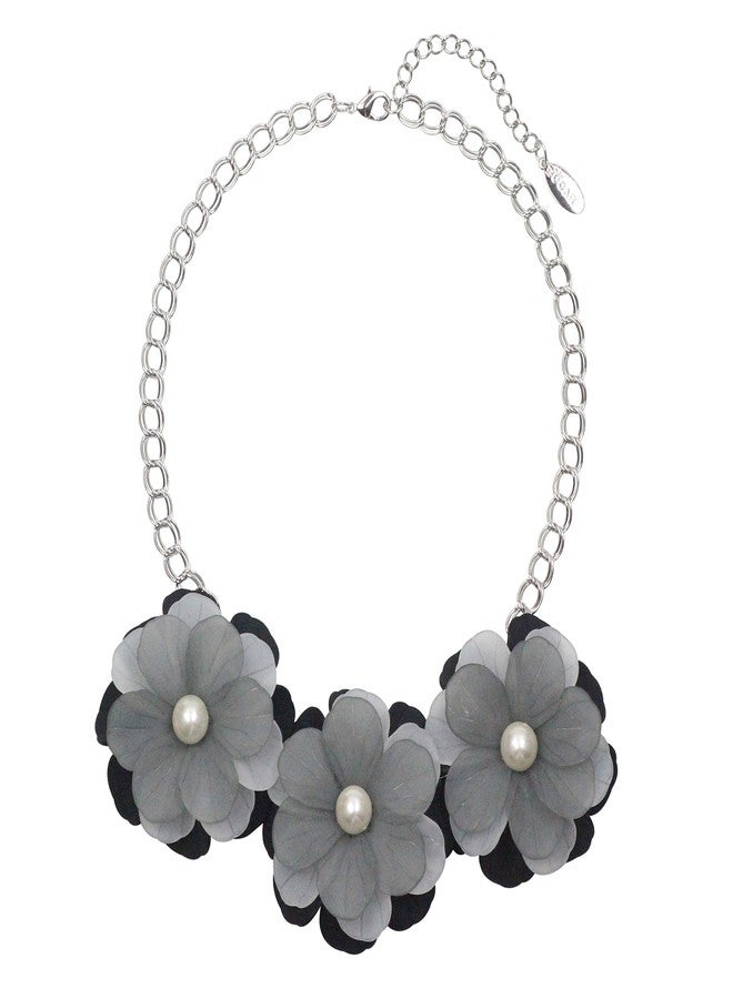 بوكار قلادة بوكار المصنوعة يدويًا من الأكريليك، قلادة على شكل زهرة، قلادة تشوكر مميزة للنساء (NK-10242-رمادي) - Image 1