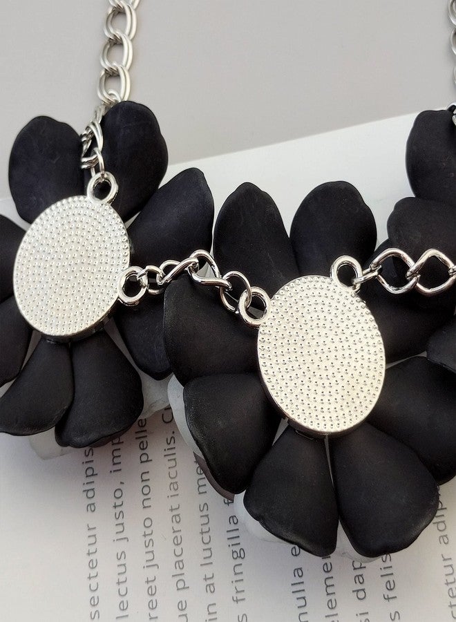 بوكار قلادة بوكار المصنوعة يدويًا من الأكريليك، قلادة على شكل زهرة، قلادة تشوكر مميزة للنساء (NK-10242-رمادي) - Image 5